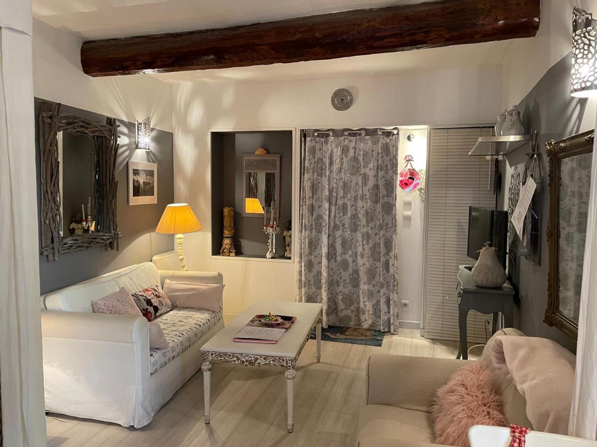 Le Duplex De Lapparan Saint-Drezery Luaran gambar